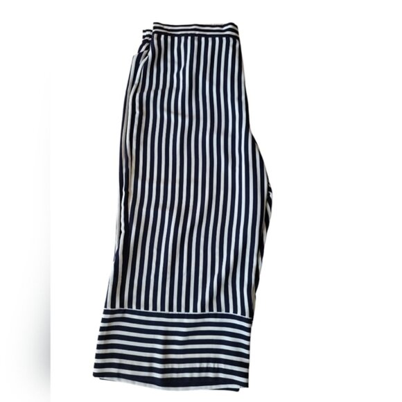 Joseph Ribkoff Navy and White Striped Wide Leg Culotte Pants - Picture 2 of 8